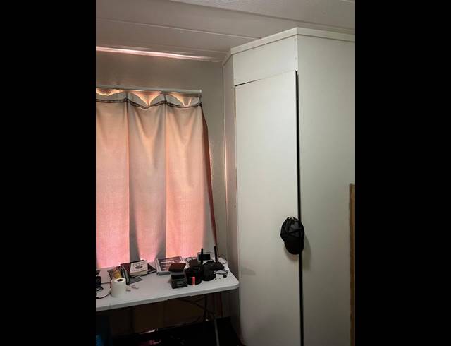 2 BEDROOM PROPERTY TO RENT IN KANNONIERS PARK